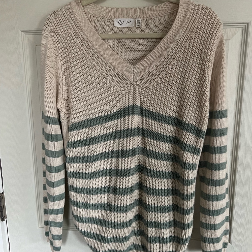 RD Style Beige & Green Striped Open-Knit V-Neck Sweater